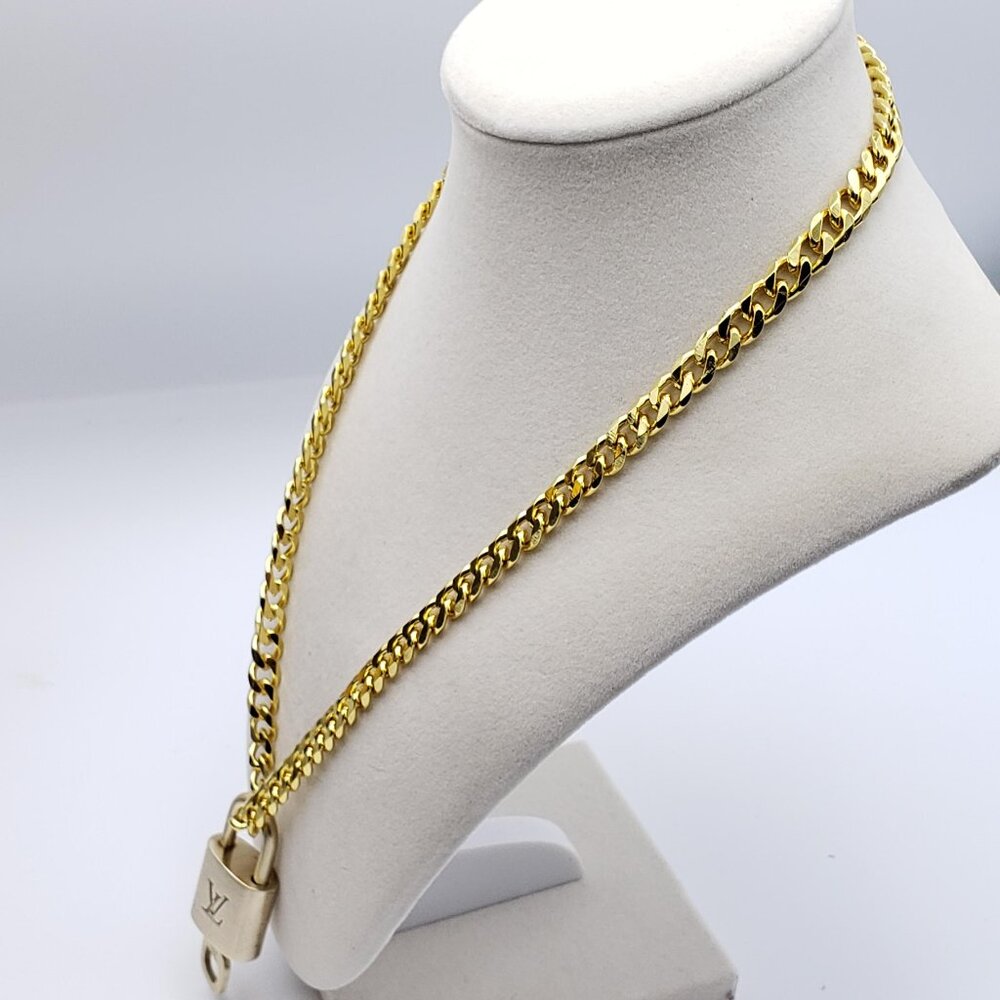 Stainless Steel Gold-Plated Necklace with Authentic Louis Vuitton Padlock - Picture 3 of 11